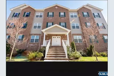 92 Willow Street 3 #3, Bloomfield, NJ 07003 - Photo 1