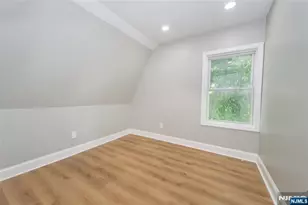 835 S 14th St, Newark, NJ 07108 - Photo 13