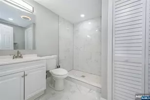 835 S 14th St, Newark, NJ 07108 - Photo 15