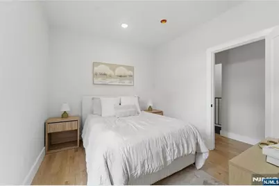 77 Brookside Avenue, Irvington, NJ 07111 - Photo 9