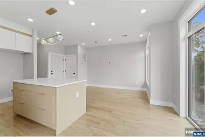 77 Brookside Avenue, Irvington, NJ 07111 - Photo 23