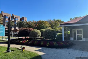 402 Penn Ct, Edgewater, NJ 07020 - Photo 5