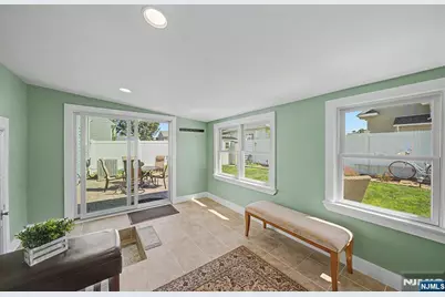 16 6th Street, Wood Ridge, NJ 07075 - Photo 39