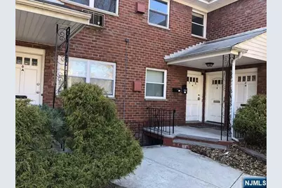 300 E Homestead Avenue A5 #A5, Palisades Park, NJ 07650 - Photo 1