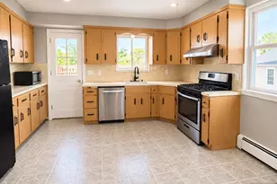 257 Desoto Pl, Cliffside Park, NJ 07010 - Photo 3