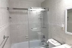 2180 Center 7D, Fort Lee, NJ 07024 - Photo 13