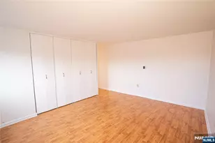 2180 Center 7D, Fort Lee, NJ 07024 - Photo 17