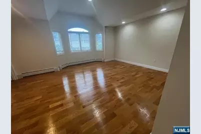 309 8th Street 3 #3, Palisades Park, NJ 07650 - Photo 9