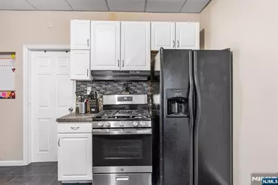 119 W 21st Street, Bayonne, NJ 07002 - Photo 9