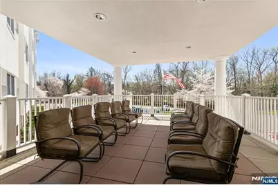 189 Forest Avenue 108 #108, Paramus, NJ 07652 - Photo 17
