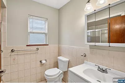 921 Jackson Avenue 921 #921, Elizabeth, NJ 07201 - Photo 9