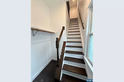 35 Orchard Street 2nd Floor #2nd Floor, Ridgefield Park, NJ 07660 - Photo 11