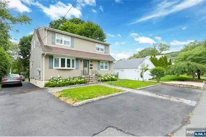 26 Genevieve Avenue 2 #2, Hawthorne, NJ 07506 - Photo 3