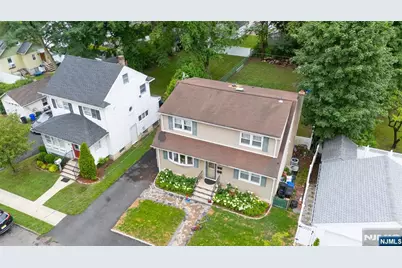 26 Genevieve Avenue 2 #2, Hawthorne, NJ 07506 - Photo 5