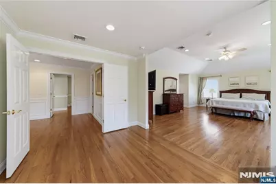 52 Robinhood Avenue, Closter, NJ 07624 - Photo 19