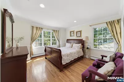 52 Robinhood Avenue, Closter, NJ 07624 - Photo 29