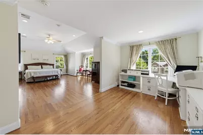 52 Robinhood Avenue, Closter, NJ 07624 - Photo 17