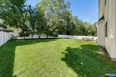 52 Robinhood Avenue, Closter, NJ 07624 - Photo 41
