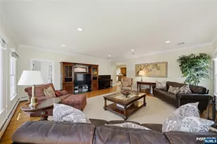 52 Robinhood Ave, Closter, NJ 07624 - Photo 5