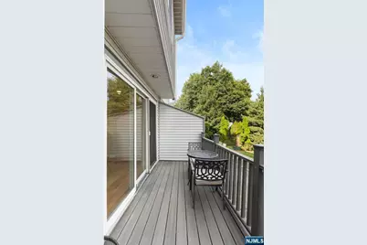 124 Panorama Drive, Edgewater, NJ 07020 - Photo 7