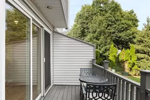 124 Panorama Dr, Edgewater, NJ 07020 - Photo 7
