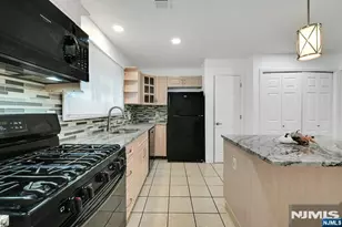 40 Chestnut St, Lodi, NJ 07644 - Photo 13