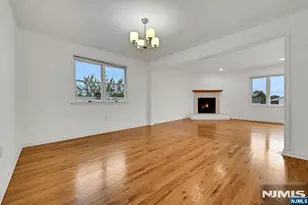 40 Chestnut St, Lodi, NJ 07644 - Photo 3