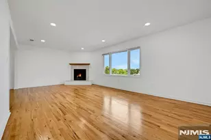 40 Chestnut St, Lodi, NJ 07644 - Photo 7