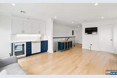 1439 River Road 1 #1, Edgewater, NJ 07020 - Photo 19