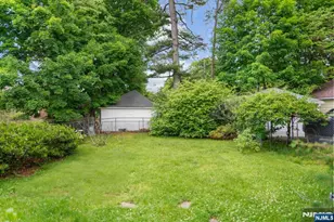 735 Summit Ave, River Edge, NJ 07661 - Photo 33