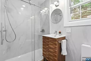 735 Summit Ave, River Edge, NJ 07661 - Photo 21