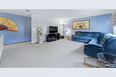 69 Henry Street 1 #1, Elmwood Park, NJ 07407 - Photo 15