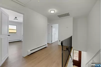2413 Hammett Avenue, Fort Lee, NJ 07024 - Photo 29
