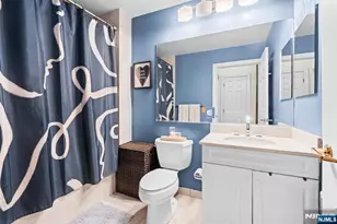 40 Constitution Way 5107, Jersey City, NJ 07305 - Photo 11