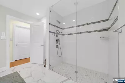 8003 Brittany Drive, Wayne, NJ 07470 - Photo 15