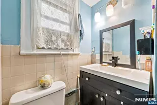 34 Chestnut St, Kearny, NJ 07032 - Photo 9
