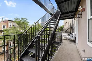 225 Clinton Street 4, Hoboken, NJ 07030 - Photo 25