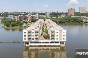 106 The Promenade, Edgewater, NJ 07020 - Photo 5