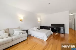 106 The Promenade, Edgewater, NJ 07020 - Photo 19