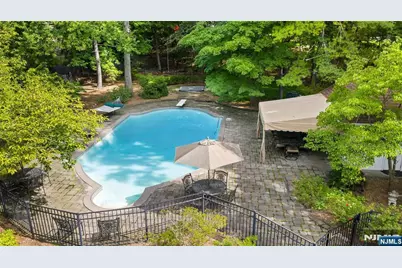 963 Huron Road, Franklin Lakes, NJ 07417 - Photo 5