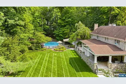 963 Huron Road, Franklin Lakes, NJ 07417 - Photo 3