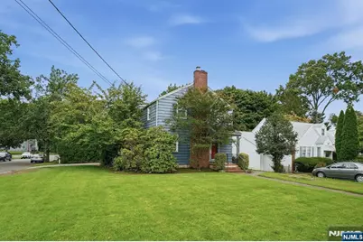 125 Midwood Road, Glen Rock, NJ 07452 - Photo 3