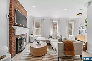 208 3rd St, Hoboken, NJ 07030 - Photo 15