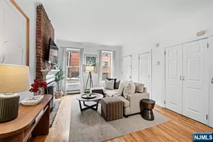 208 3rd St, Hoboken, NJ 07030 - Photo 25