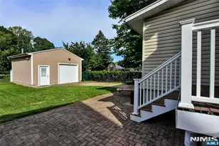 638 Asbury St, New Milford, NJ 07646 - Photo 27