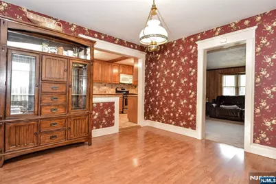 638 Asbury Street, New Milford, NJ 07646 - Photo 9