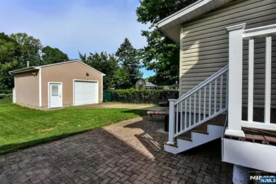 638 Asbury Street, New Milford, NJ 07646 - Photo 27