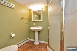 638 Asbury St, New Milford, NJ 07646 - Photo 25