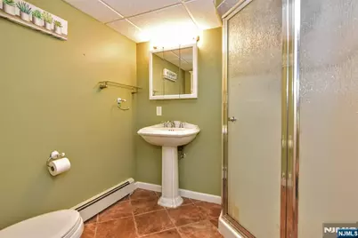 638 Asbury Street, New Milford, NJ 07646 - Photo 25
