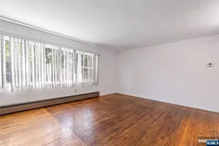 310 Main St, South Hackensack Township, NJ 07606 - Photo 19